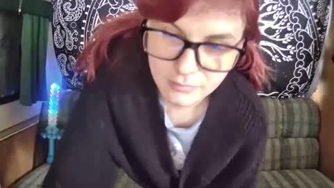 Mallow online show from December 6, 5:55 pm