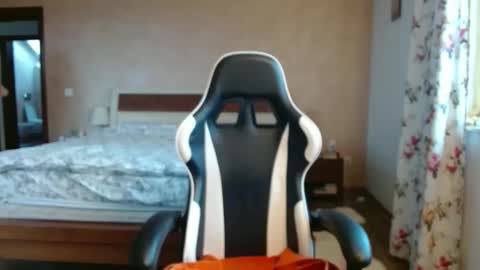 msmarshmallow1 online show from February 4, 11:38 am