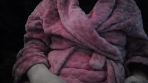 Goddess Ruby Gold online show from November 4, 9:25 am