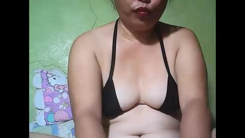 muffy_bunny online show from May 1, 9:07 pm