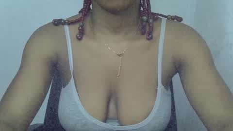 muscle_queen0 online show from March 13, 10:33 pm