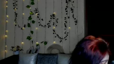 Jeneva online show from February 27, 7:35 pm