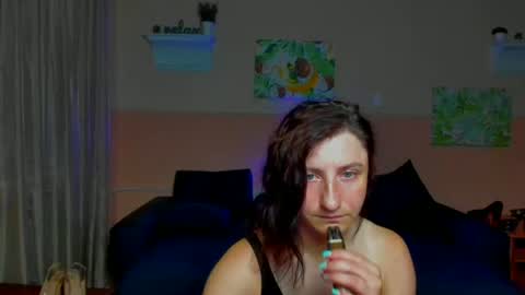 Jeneva online show from July 29, 6:08 pm
