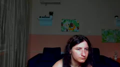 Jeneva online show from June 29, 5:23 pm
