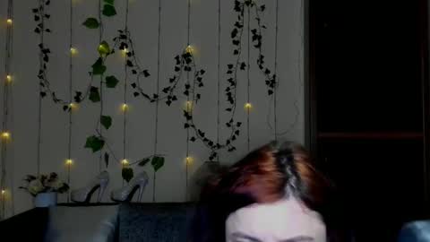 Jeneva online show from March 14, 7:15 pm