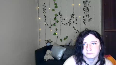 Jeneva online show from June 10, 6:39 pm