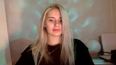 musescorner online show from February 25, 5:55 pm