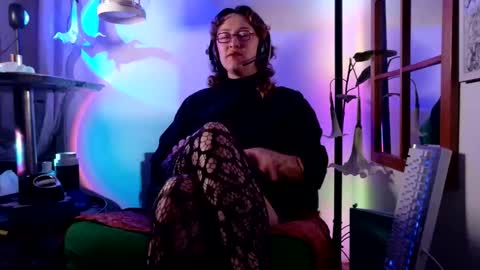 Mx. Anouk Divine online show from May 28, 2:31 am