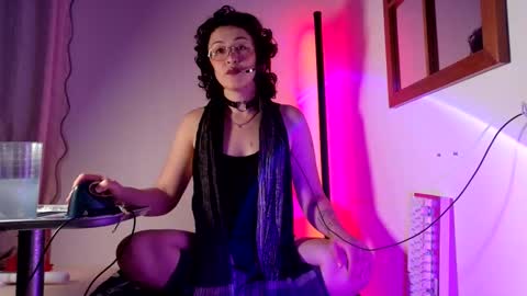 Mx. Anouk Divine online show from February 15, 4:59 am