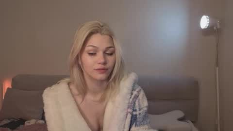 April online show from March 6, 8:15 pm