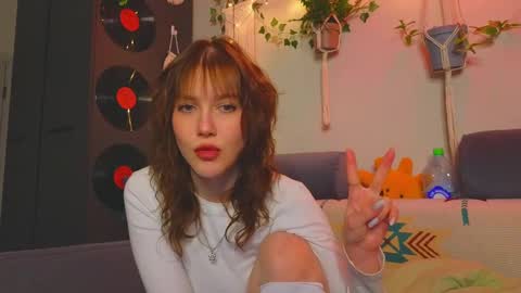 Snapshot of my_parisss chatting on January 10, 2:25 am PARIS online show from January 10, 2:25 am