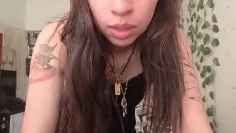 miagosling  NTMU  Dont forget follow me  online show from January 12, 8:47 pm