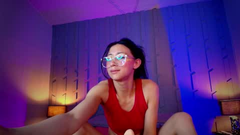 Milly Cute online show from December 20, 5:55 am