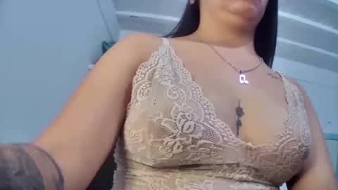myhoney_hot online show from February 8, 9:15 pm