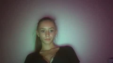 mylittle_flame online show from October 17, 6:22 pm