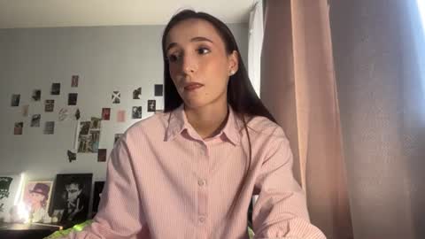 Amelia online show from July 30, 3:02 pm