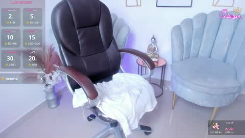 mystic_nova_ online show from April 30, 5:40 pm