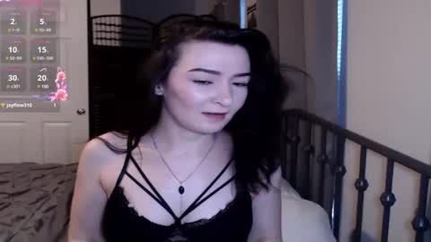 MysticMuse online show from February 5, 1:54 pm