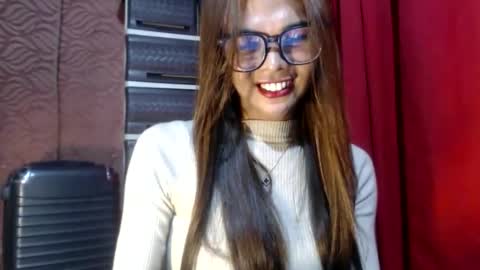 Krestine Mae online show from March 24, 9:42 pm