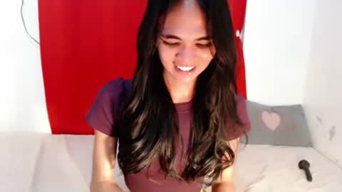 Krestine Mae online show from October 24, 5:14 am