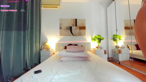 Nadia online show from February 7, 5:51 pm