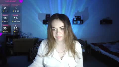 nadiiamorgun online show from March 9, 4:33 pm