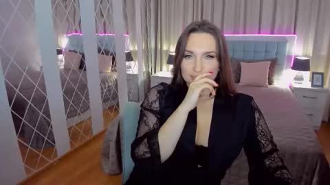 NadinGracefull online show from November 30, 8:13 pm