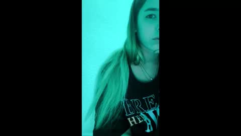 nadinxs online show from March 18, 11:53 pm