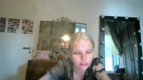 nadyagt online show from July 12, 3:02 pm
