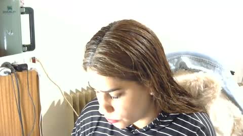 nahiarabiel online show from August 3, 3:39 pm