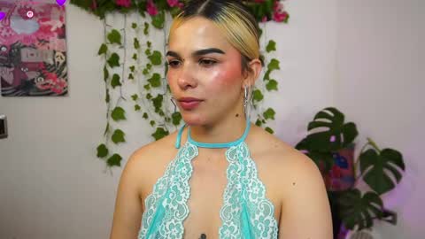 Naho  Sigueme en mis Redes Sociales Follow me on my social networks online show from May 8, 2:15 am