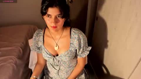 independent model online show from August 2, 5:32 am