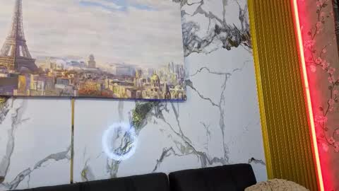 nahomy_smith23_aws online show from December 4, 1:41 am