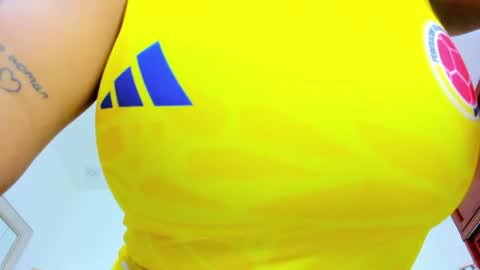 Nahomy online show from July 3, 8:48 pm