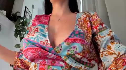Naila online show from August 2, 5:54 am