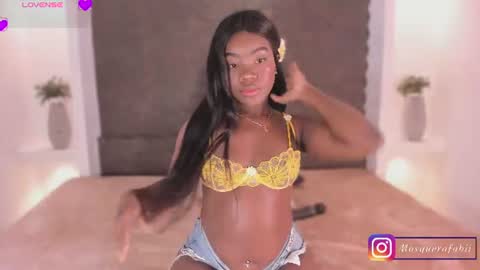 naina deivis33 online show from July 12, 12:28 pm