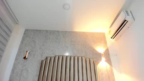 Naisha Rousell online show from March 5, 1:01 am