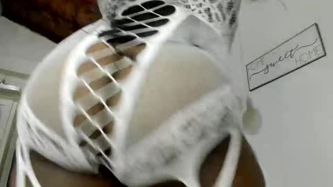 NAJAYLAINDEPENDENT MODEL online show from January 17, 8:34 am