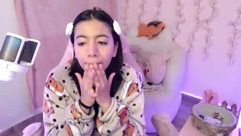 nami_usagi online show from December 17, 1:59 pm