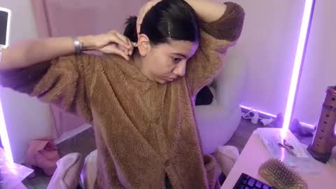 Snapshot of nami_usagi chatting on October 2, 1:27 pm nami_usagi online show from October 2, 1:27 pm