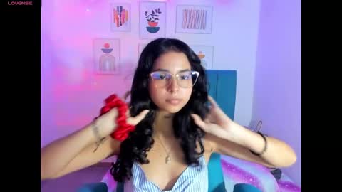 Snapshot of nanami_owo chatting on October 13, 6:27 am nanami_owo online show from October 13, 6:27 am
