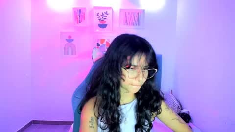 Snapshot of nanami_owo chatting on October 11, 6:07 am nanami_owo online show from October 11, 6:07 am