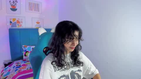 Snapshot of nanami_owo chatting on September 22, 2:10 am nanami_owo online show from September 22, 2:10 am