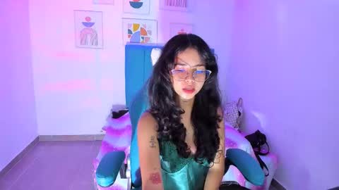 Snapshot of nanami_owo chatting on October 12, 6:16 am nanami_owo online show from October 12, 6:16 am