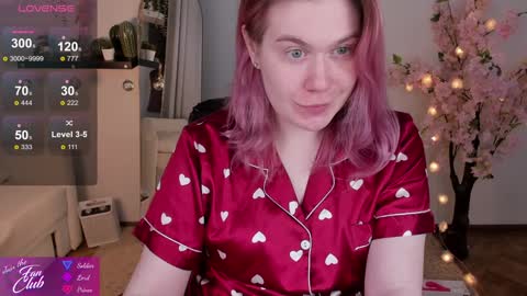 Snapshot of nancy_sun_ chatting on January 11, 10:51 am Nancy online show from January 11, 10:51 am