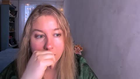 Nancy online show from February 23, 6:25 am