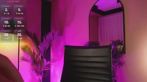nanis_dash online show from May 4, 7:50 pm