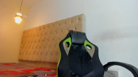 naomis_35 online show from January 8, 8:13 pm