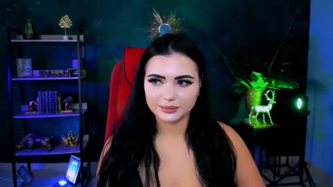 naomiwilsons online show from November 17, 12:50 pm