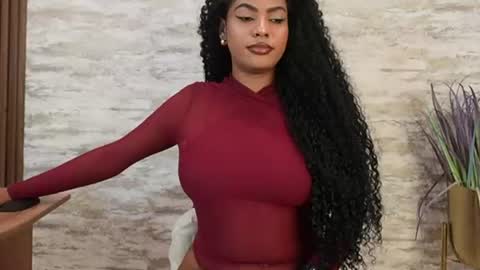 Naomi     online show from July 23, 4:53 am